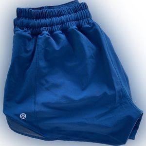 Lululemon Hotty Hot running shorts